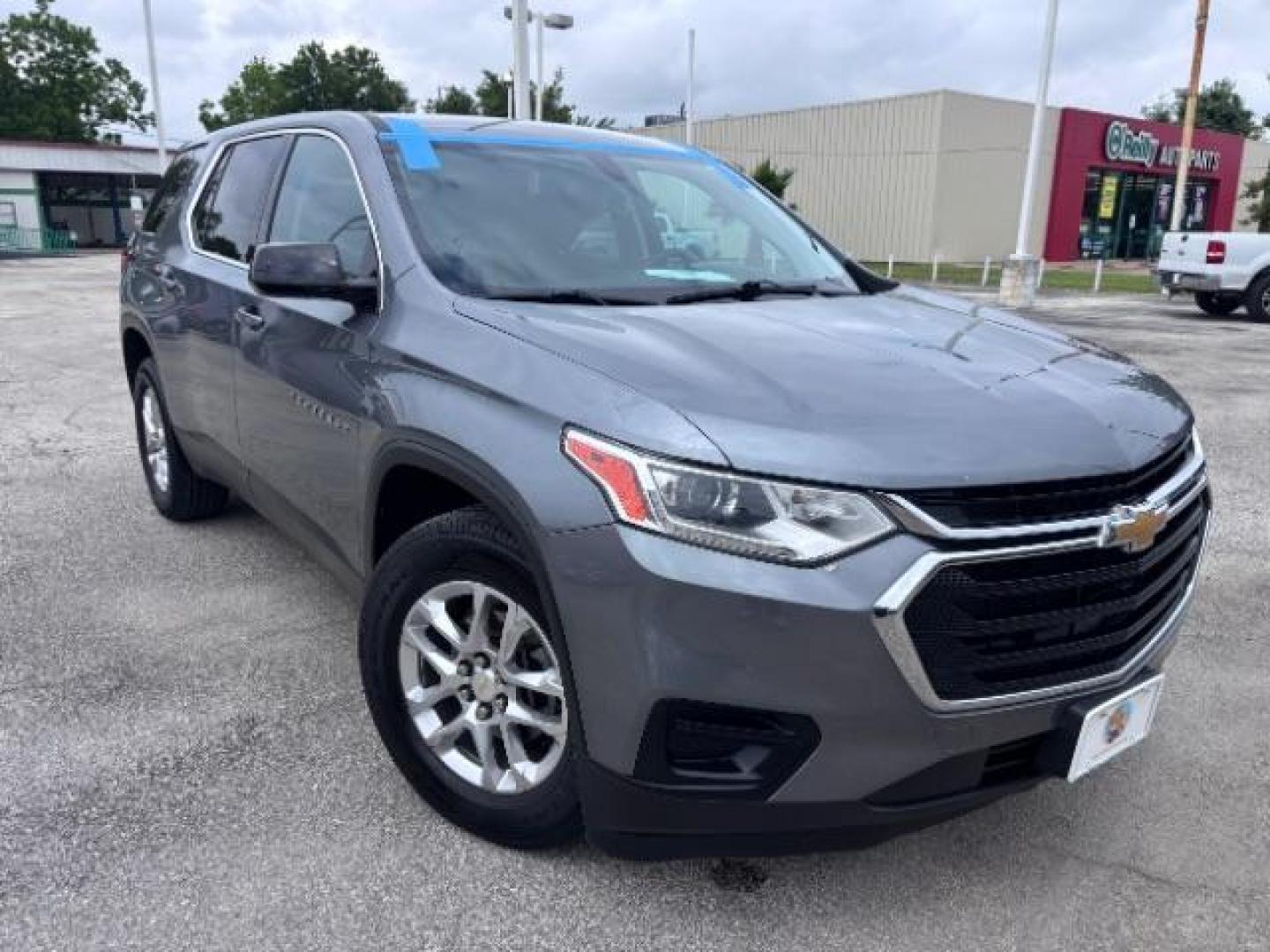2020 Satin Steel Metallic /Jet Black Chevrolet Traverse FWD LS (1GNERFKW4LJ) with an 3.6L V-6 gasoline direct injection engine, located at 4545 Spencer Hwy., Pasadena, 77504, (832) 266-1645, 29.666037, -95.173775 - Photo#8