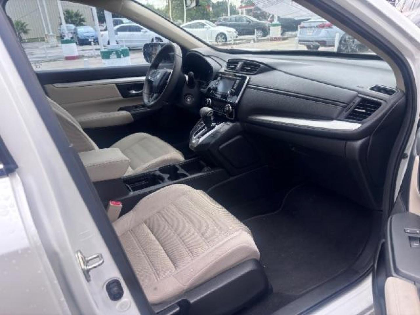 2018 White Diamond Pearl Honda CR-V LX (5J6RW5H30JL) with an 2.4L I-4 gasoline direct injection engine, located at 4545 Spencer Hwy., Pasadena, 77504, (832) 266-1645, 29.666037, -95.173775 - Photo#10