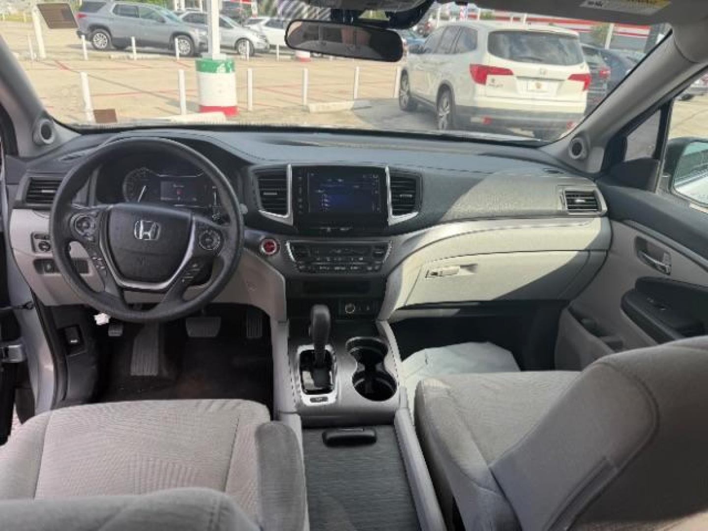 2018 Lunar Silver Metallic /Black Honda Pilot EX (5FNYF5H32JB) with an 3.5L V-6 gasoline direct injection engine, located at 4545 Spencer Hwy., Pasadena, 77504, (832) 266-1645, 29.666037, -95.173775 - Photo#4