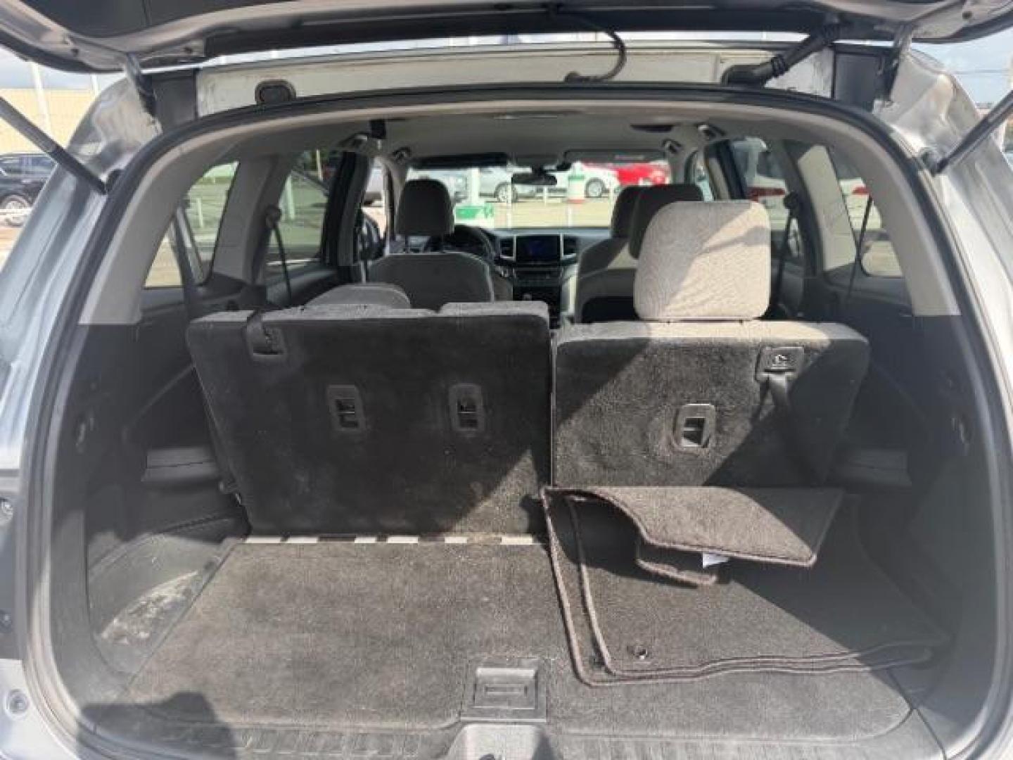 2018 Lunar Silver Metallic /Black Honda Pilot EX (5FNYF5H32JB) with an 3.5L V-6 gasoline direct injection engine, located at 4545 Spencer Hwy., Pasadena, 77504, (832) 266-1645, 29.666037, -95.173775 - Photo#10