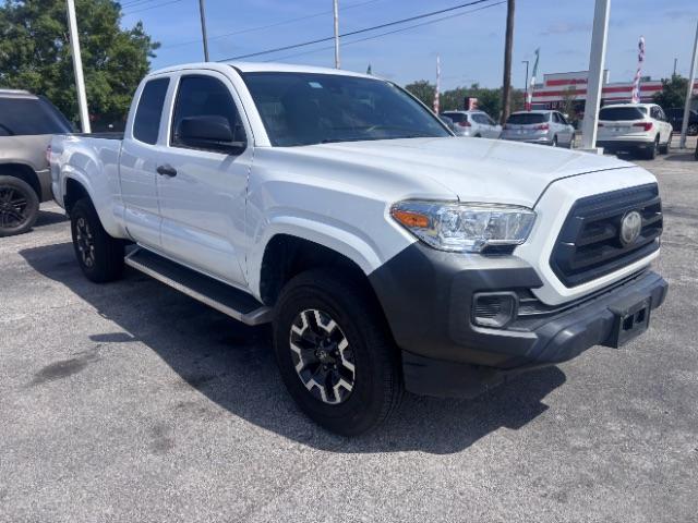 photo of 2020 Toyota Tacoma SR