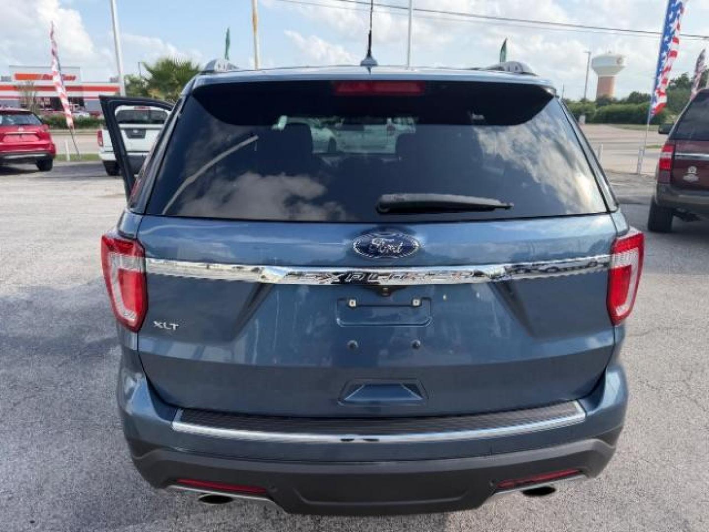 2018 Blue Metallic /Ebony Black Ford Explorer XLT (1FM5K7D86JG) with an EcoBoost 2.3L I-4 gasoline direct injection engine, located at 4545 Spencer Hwy., Pasadena, 77504, (832) 266-1645, 29.666037, -95.173775 - Photo#1