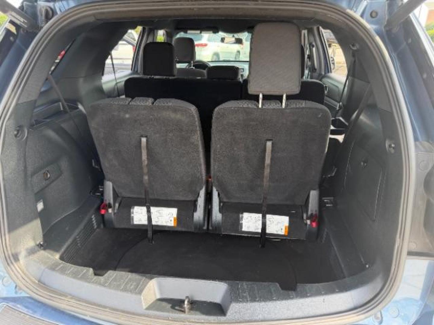 2018 Blue Metallic /Ebony Black Ford Explorer XLT (1FM5K7D86JG) with an EcoBoost 2.3L I-4 gasoline direct injection engine, located at 4545 Spencer Hwy., Pasadena, 77504, (832) 266-1645, 29.666037, -95.173775 - Photo#10