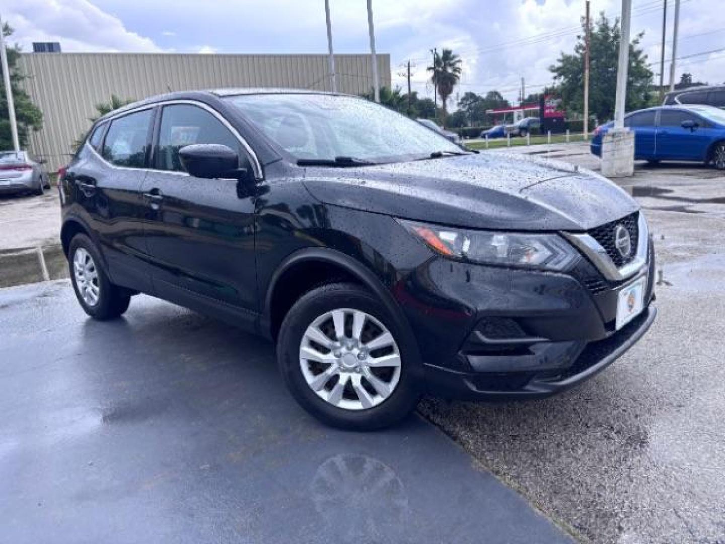2020 Magnetic Black Pearl /Charcoal Nissan Rogue Sport S FWD Xtronic CVT (JN1BJ1CV4LW) with an 2L I-4 gasoline direct injection engine, located at 4545 Spencer Hwy., Pasadena, 77504, (832) 266-1645, 29.666037, -95.173775- Photo#10