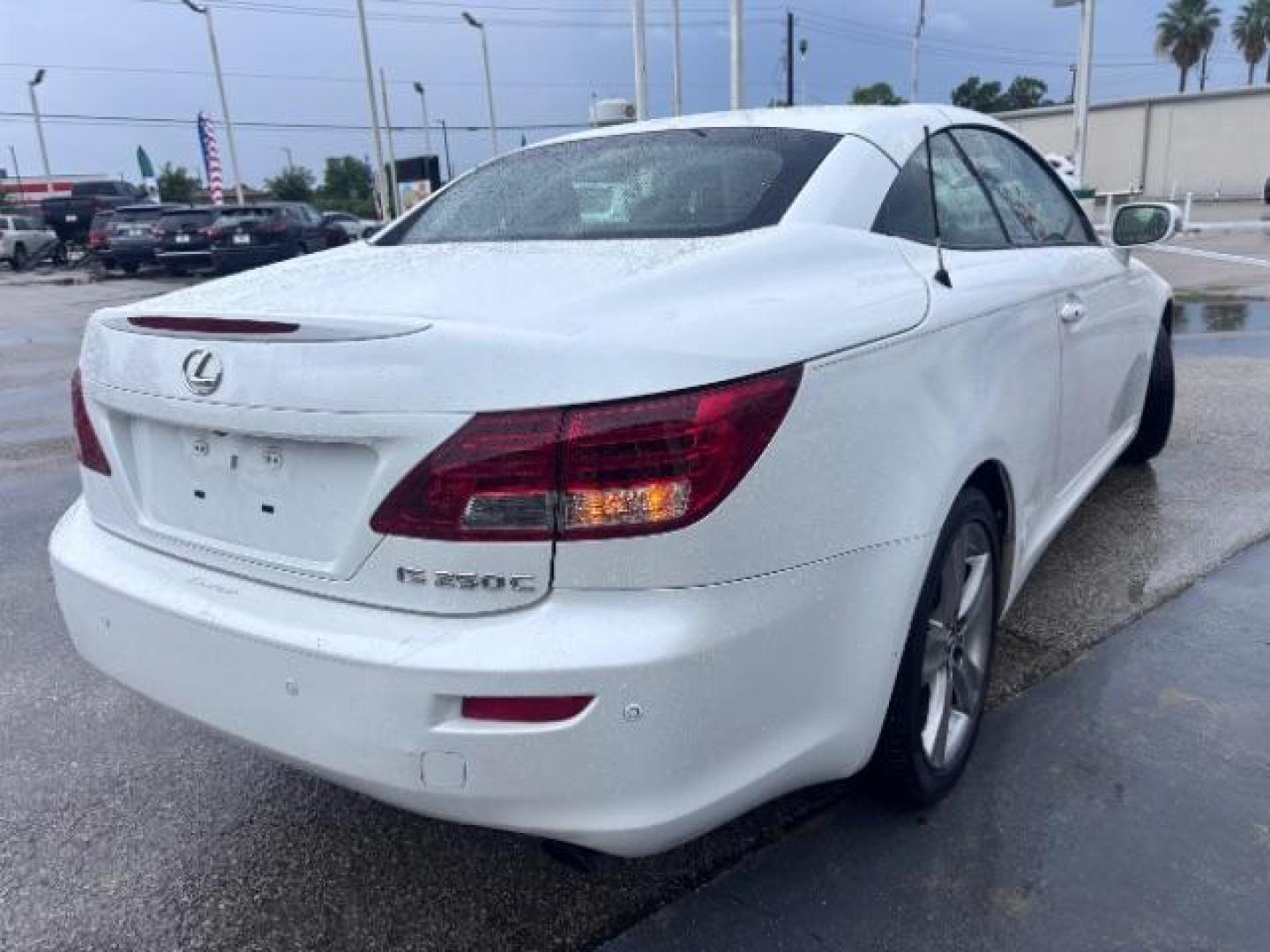 2012 WHITE /BLACK Lexus IS 250C IS 250C (JTHFF2C28C2) , located at 4545 Spencer Hwy., Pasadena, 77504, (832) 266-1645, 29.666037, -95.173775- Photo#17