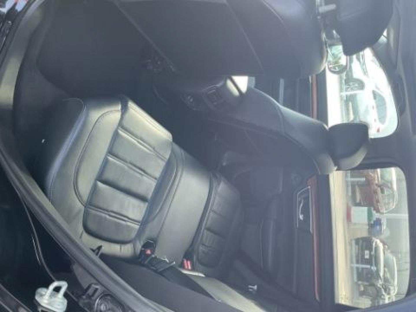 2019 Crystal Black Pearl /Black Honda CR-V EX-L (2HKRW1H81KH) with an 1.5L I-4 gasoline direct injection engine, located at 4545 Spencer Hwy., Pasadena, 77504, (832) 266-1645, 29.666037, -95.173775- Photo#4