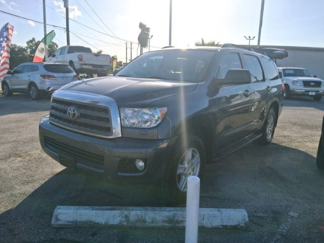 photo of 2013 Toyota Sequoia SR5 5.7L V8