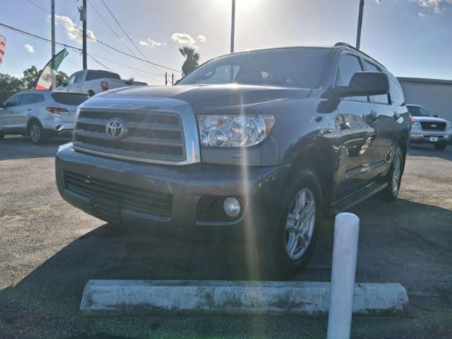 2013 Magnetic Gray Metallic /Sand Beige Toyota Sequoia SR5 5.7L V8 (5TDBW5G15DS) with an I-FORCE 5.7L V-8 DOHC engine, located at 4545 Spencer Hwy., Pasadena, 77504, (832) 266-1645, 29.666037, -95.173775- Photo#5