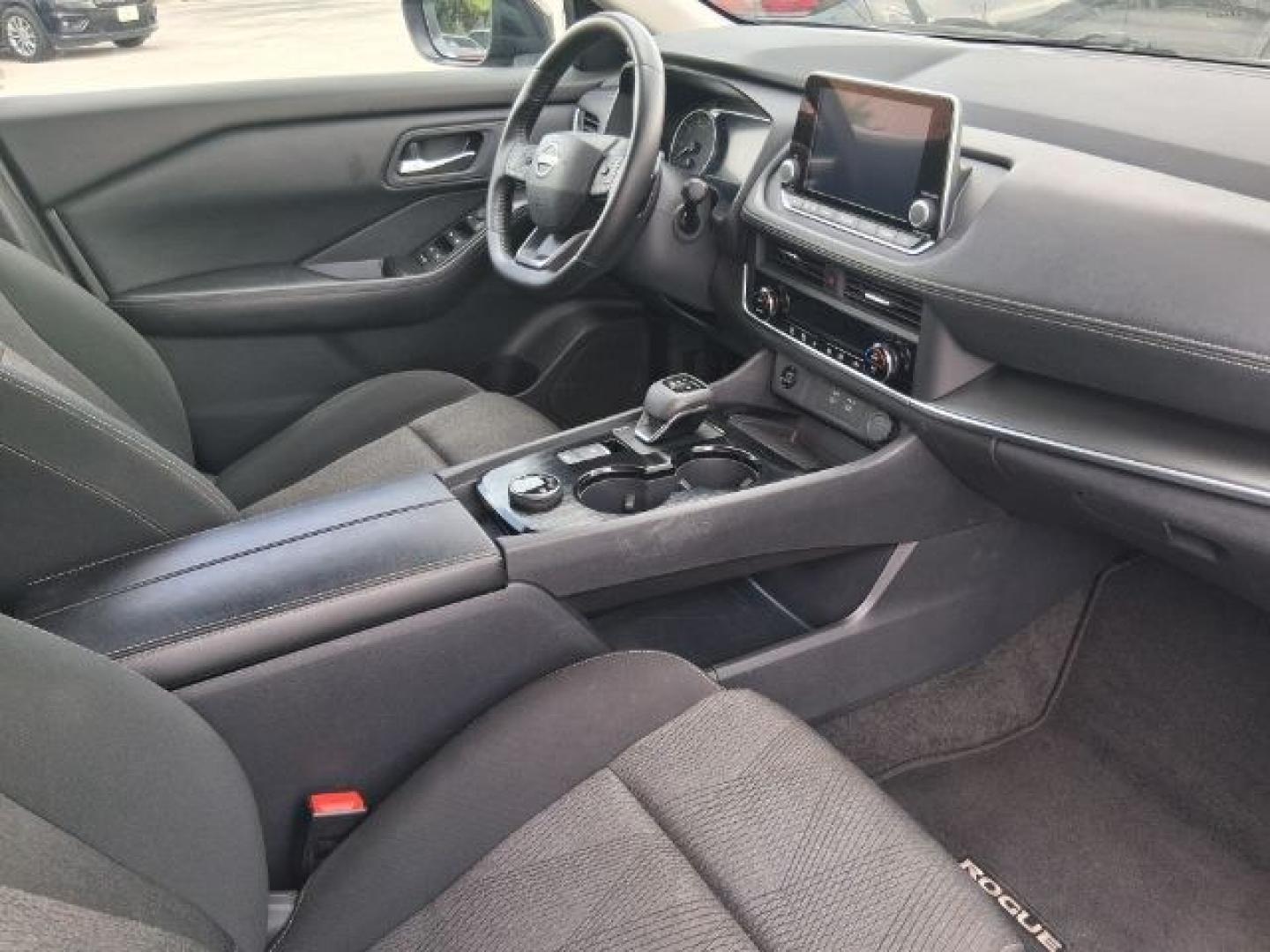 2025 Super Black /Light Gray Nissan Rogue SV Intelligent AWD (5N1BT3BB2SC) with an VC-Turbo 1.5L I-3 direct injection engine, located at 4545 Spencer Hwy., Pasadena, 77504, (832) 266-1645, 29.666037, -95.173775- Photo#6