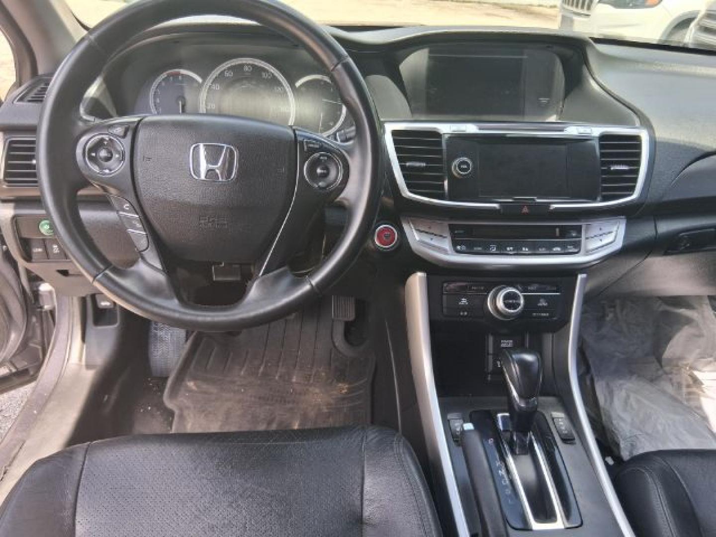 2015 Modern Steel Metallic Honda Accord EX-L (1HGCR2F89FA) with an 2.4L I-4 direct injection engine, located at 4545 Spencer Hwy., Pasadena, 77504, (832) 266-1645, 29.666037, -95.173775- Photo#3