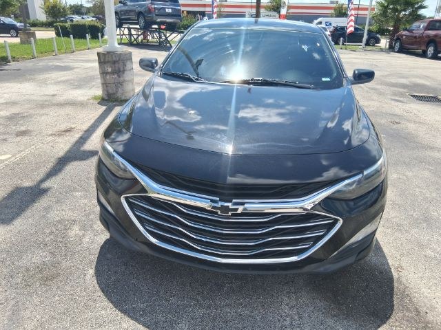 photo of 2019 Chevrolet Malibu LT