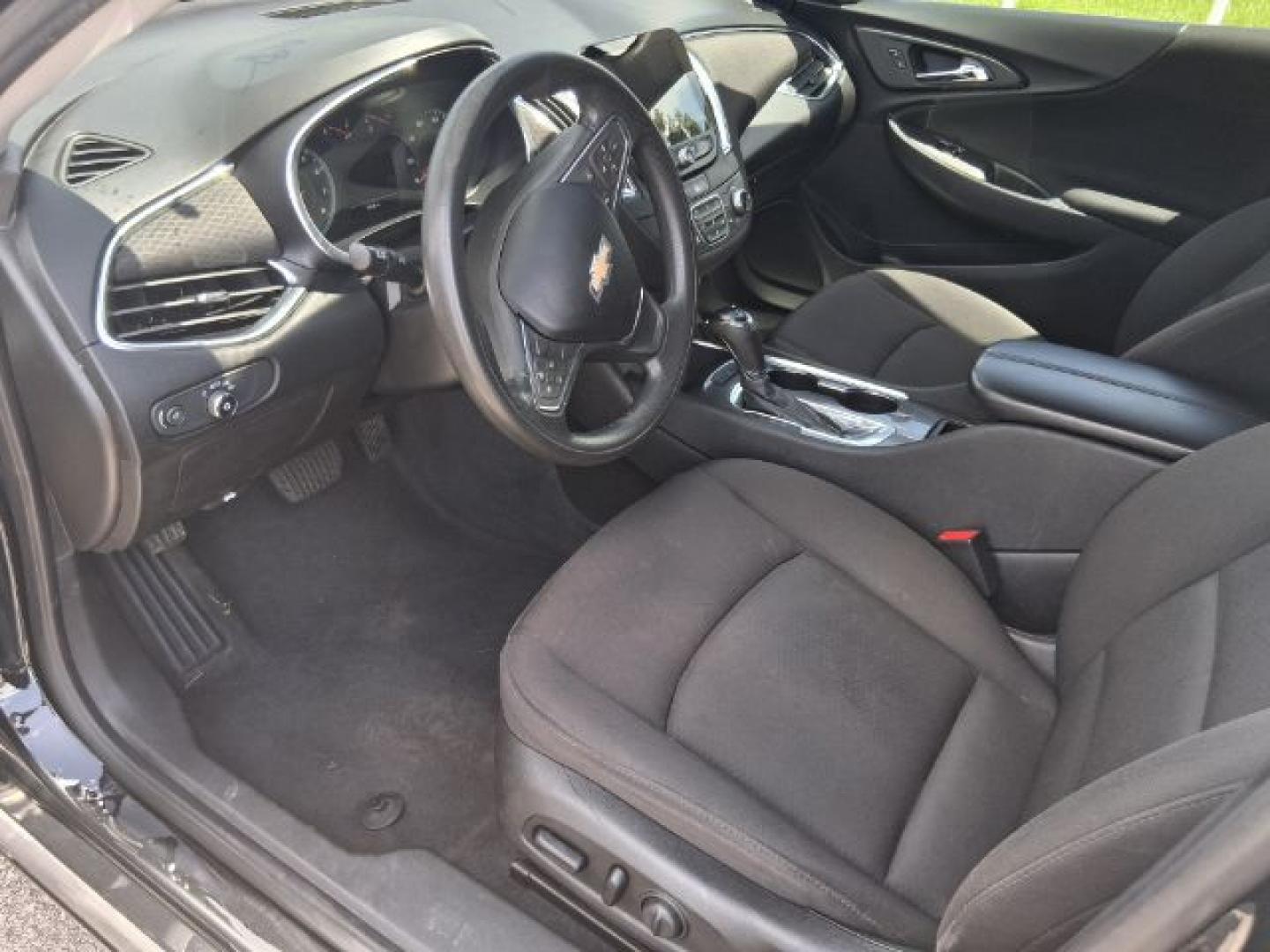 2019 Shadow Gray Metallic /Jet Black Chevrolet Malibu LT (1G1ZD5STXKF) with an ECOTEC 1.5L I-4 direct injection engine, located at 4545 Spencer Hwy., Pasadena, 77504, (832) 266-1645, 29.666037, -95.173775- Photo#6