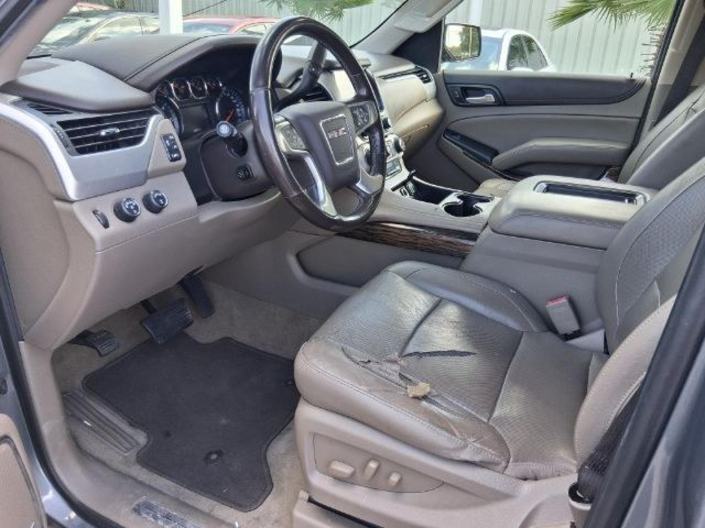 2018 Dark Sapphire Blue Metallic GMC Yukon XL SLT (1GKS2GKC5JR) with an EcoTec3 5.3L V-8 direct injection engine, located at 4545 Spencer Hwy., Pasadena, 77504, (832) 266-1645, 29.666037, -95.173775- Photo#7