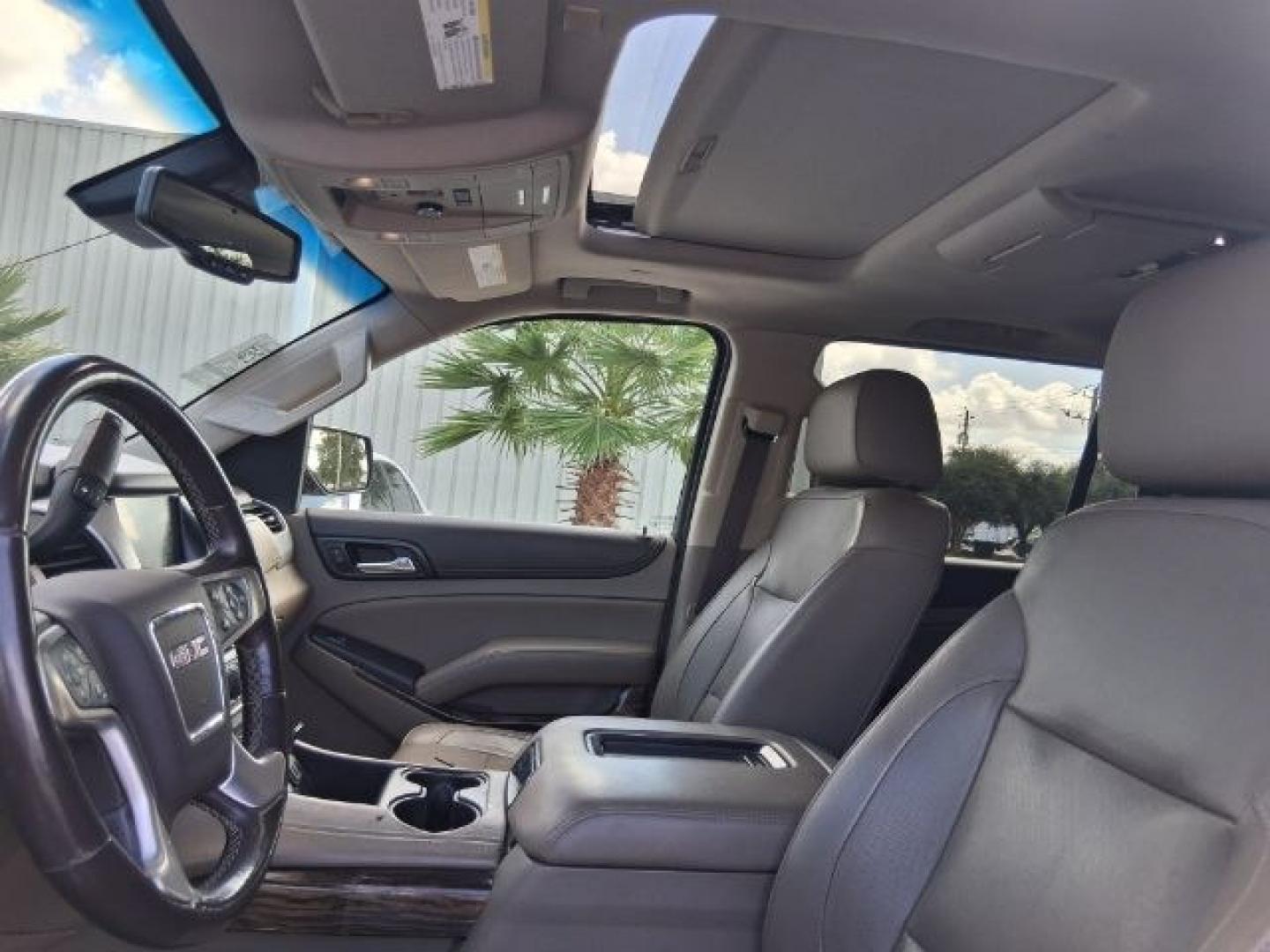 2018 Dark Sapphire Blue Metallic GMC Yukon XL SLT (1GKS2GKC5JR) with an EcoTec3 5.3L V-8 direct injection engine, located at 4545 Spencer Hwy., Pasadena, 77504, (832) 266-1645, 29.666037, -95.173775- Photo#8